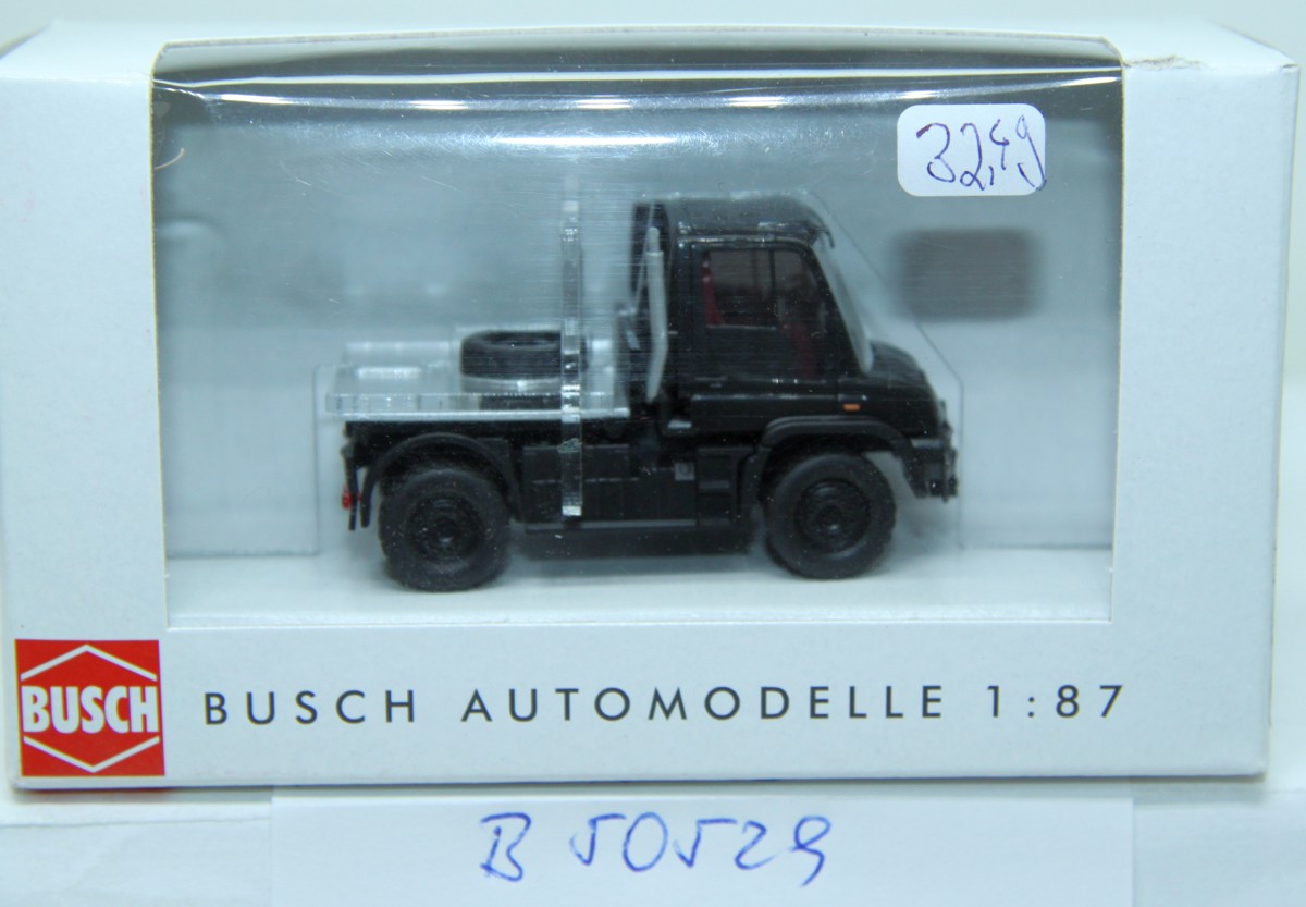 Busch 50929. MB Unimog U 430 »Black Edition«, für Spur H0, mit Originalverpackung