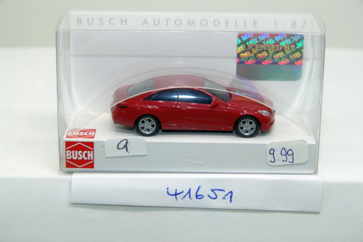 Busch 41651, Mercedes Benz E-Klasse, Coupe, rot