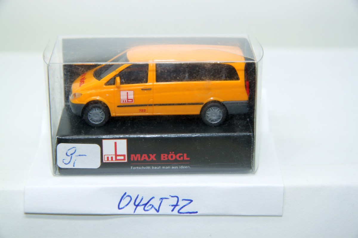 Herpa 046572, MERCEDES-BENZ VITO BUS "MAX BÖGL", for H0 gauge, with original packaging