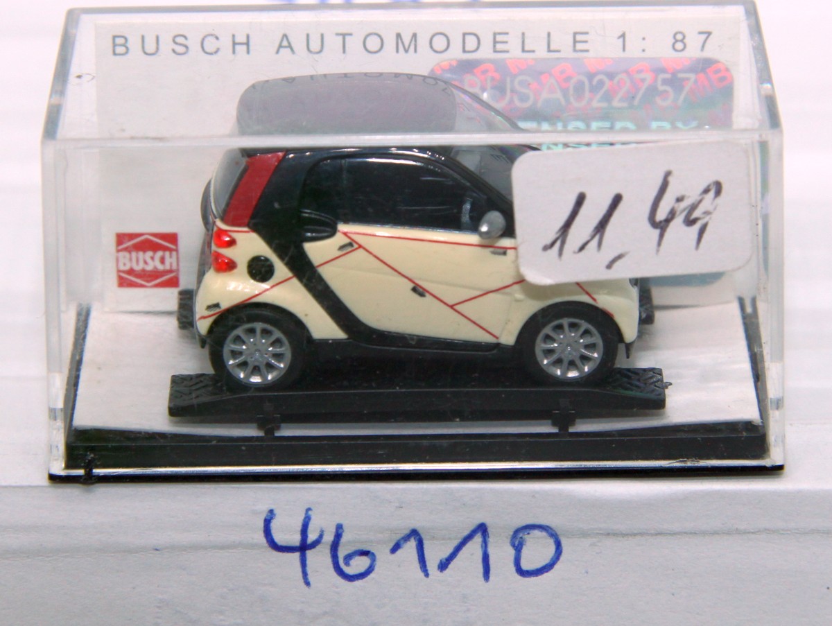 Busch 46110, Smart Fortwo Coupé (2007) "Colour design master school", for H0 gauge, with original box