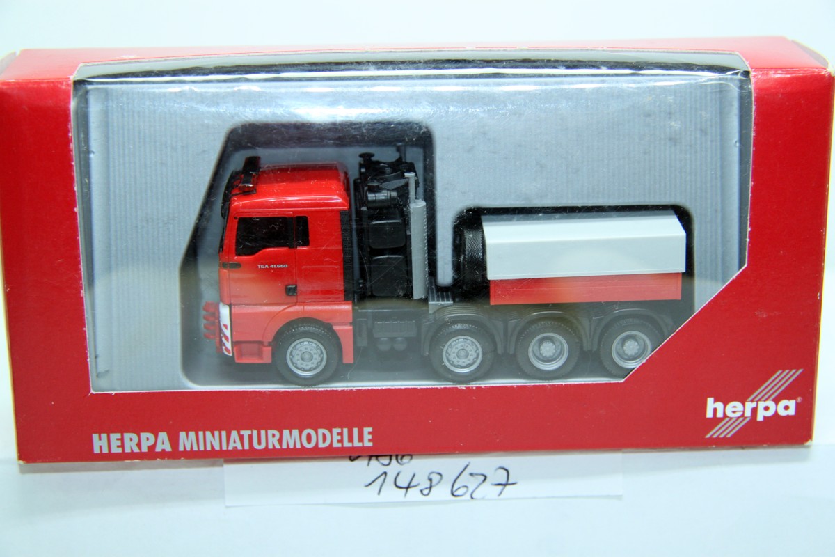Herpa 148627, MAN TG-A XL 4-axle, heavy-duty tractor, light red, for H0 gauge