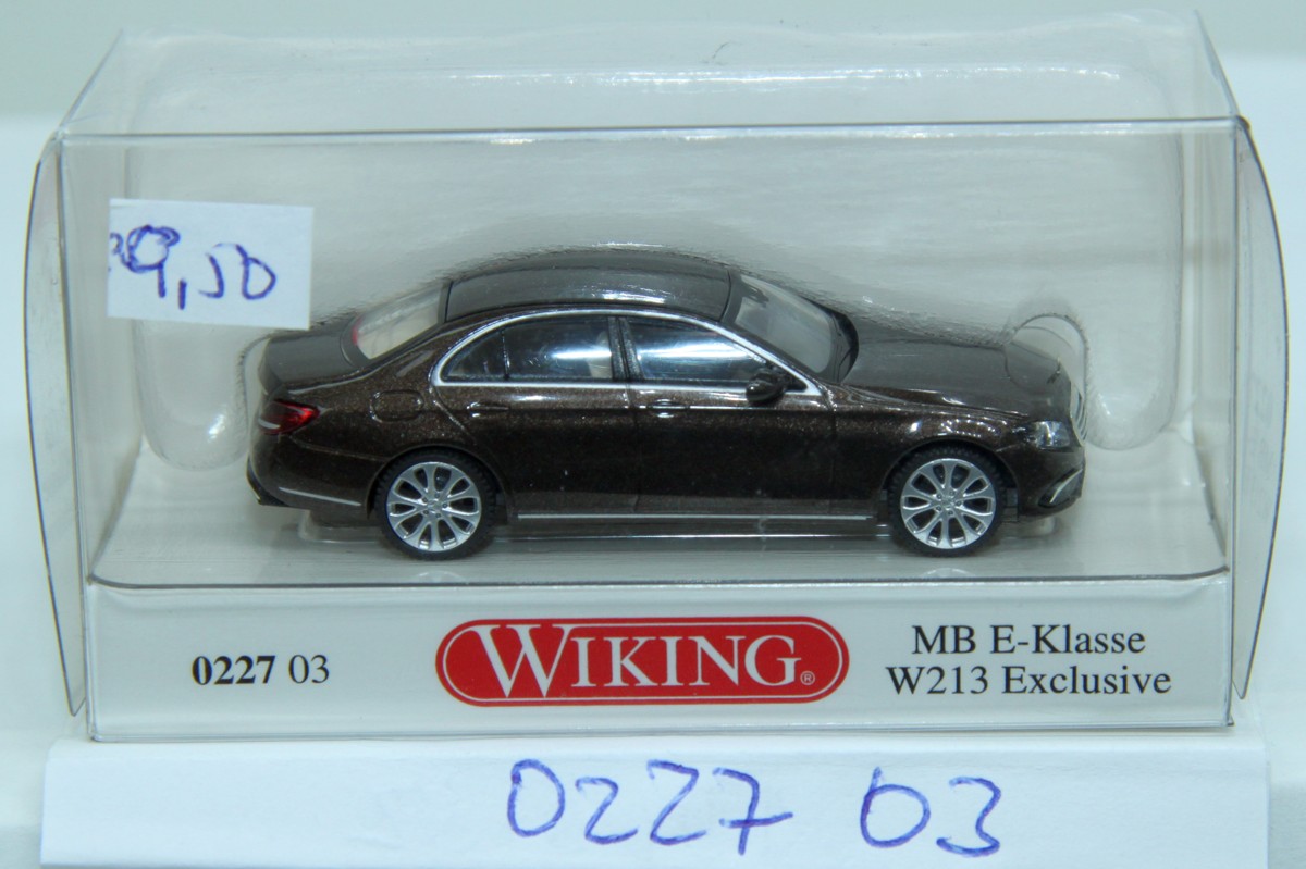 Wiking 022703, Mercedes MB E-Klasse W213 Exclusive, dunkelbraun metallic
