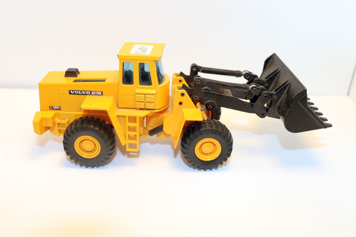 Joal SW21893, Joal wheel loader, Volvo BM L160, yellow/black, 1:50 scale, 