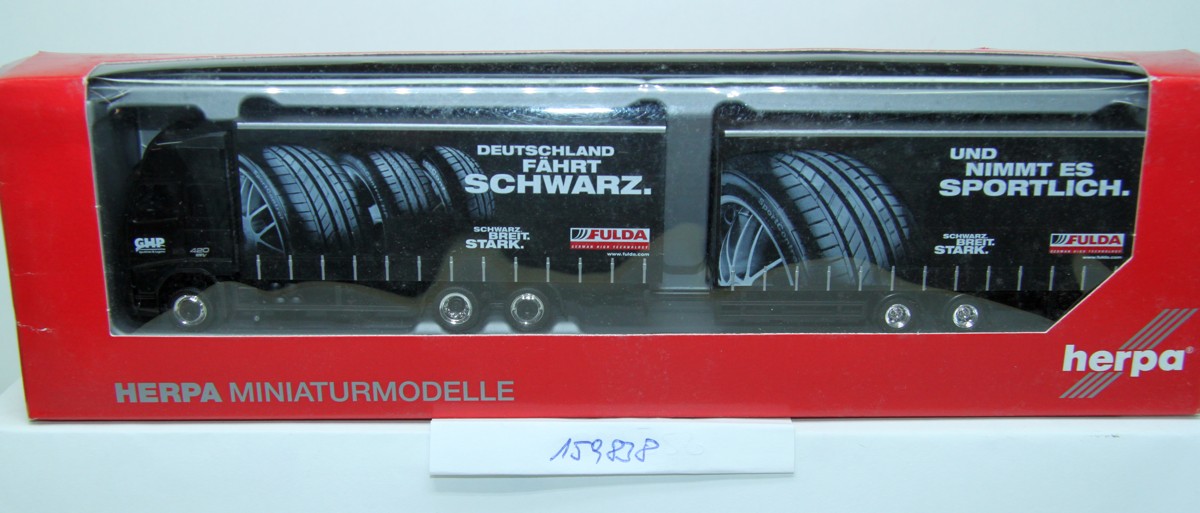 Herpa 159838, Volvo FH GL curtainsider tandem trailer train "Fulda", for H0 gauge, with original box