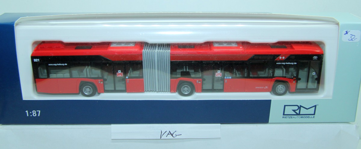 Rietze, city bus / articulated bus, VAG Freiburg, red, for H0 gauge
