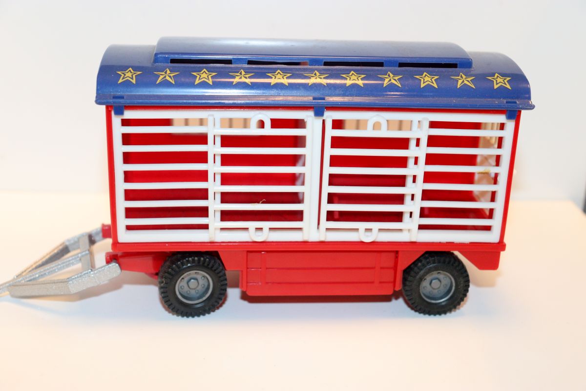 Welly SW21464, Mercedes Benz Unimog 1750 + Zirkuswagen, "Caesar Circus", blau/rot