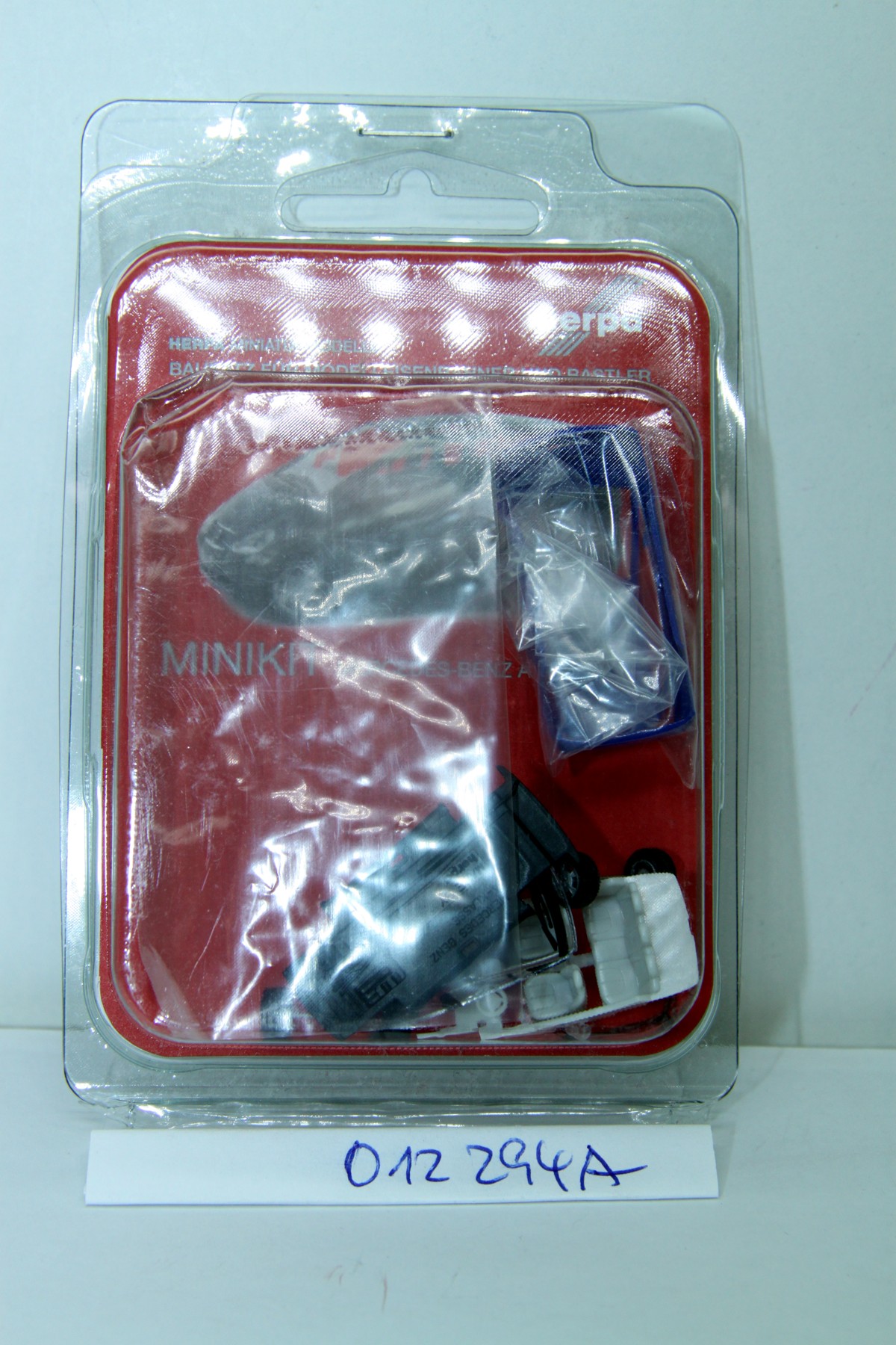 Herpa 012294, Minikit, Mercedes-Benz A-Klasse, schwarz