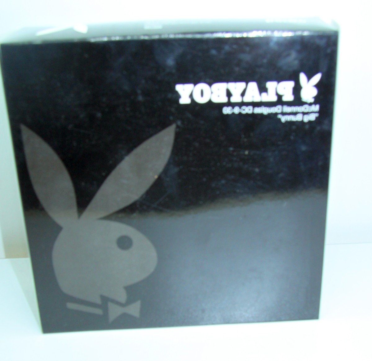 Herpa 557252, DC-9-30 Playboy "Big Bunny" Miniatur-Flugmodell 