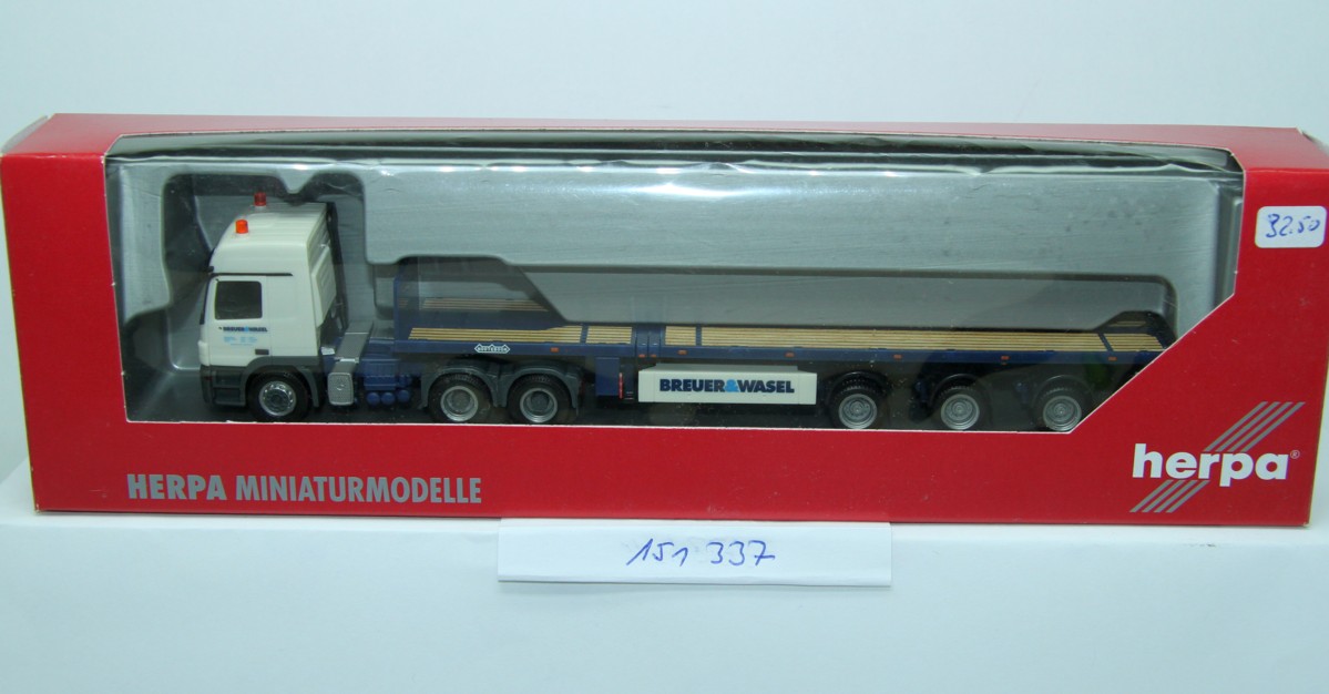 Herpa 151337, European Trucks, Mercedes Actros, L & Nooteboom Teletrailer "Breuer and Wasel"