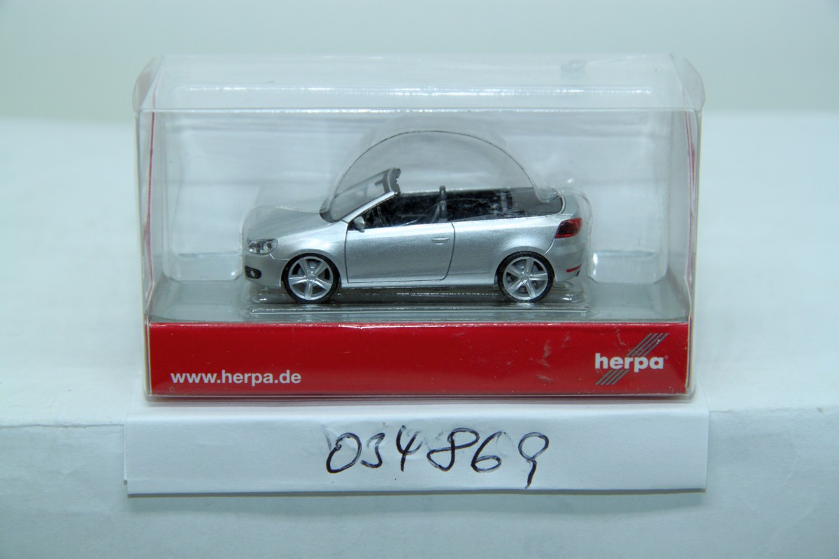 Herpa 034869, VW Golf Cabrio 2011, metallic, for H0 gauge