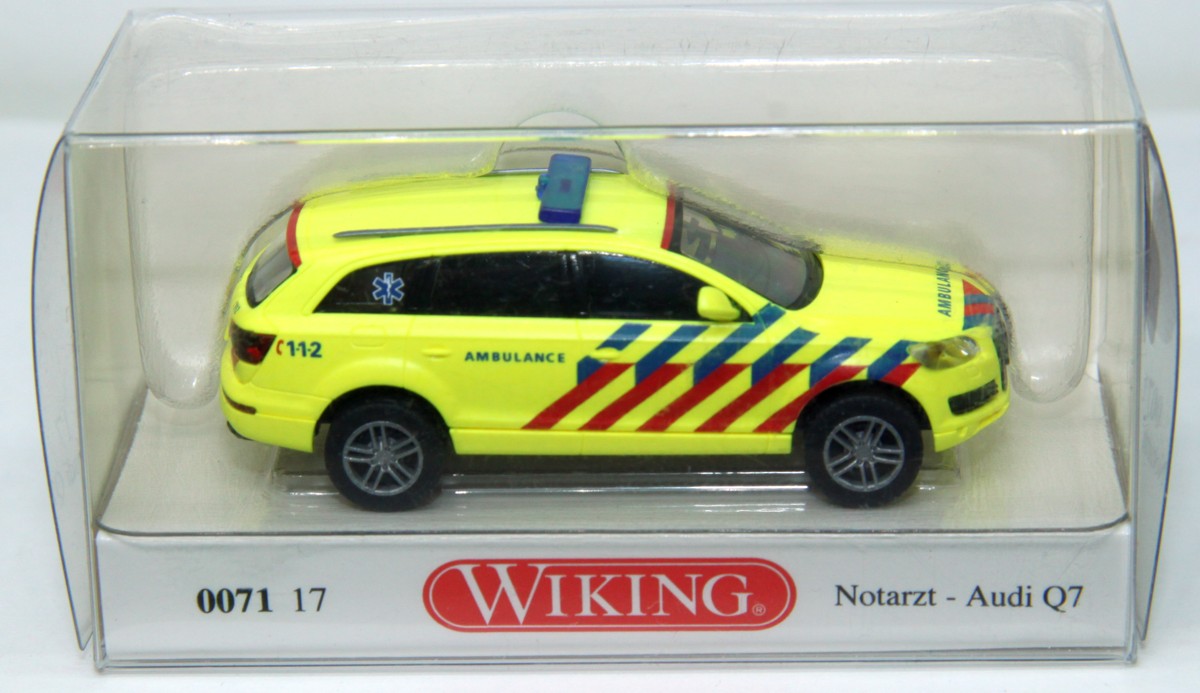 Wiking 007117, Blue light model, Audi Q7 "Emergency doctor Netherlands", for H0 gauge