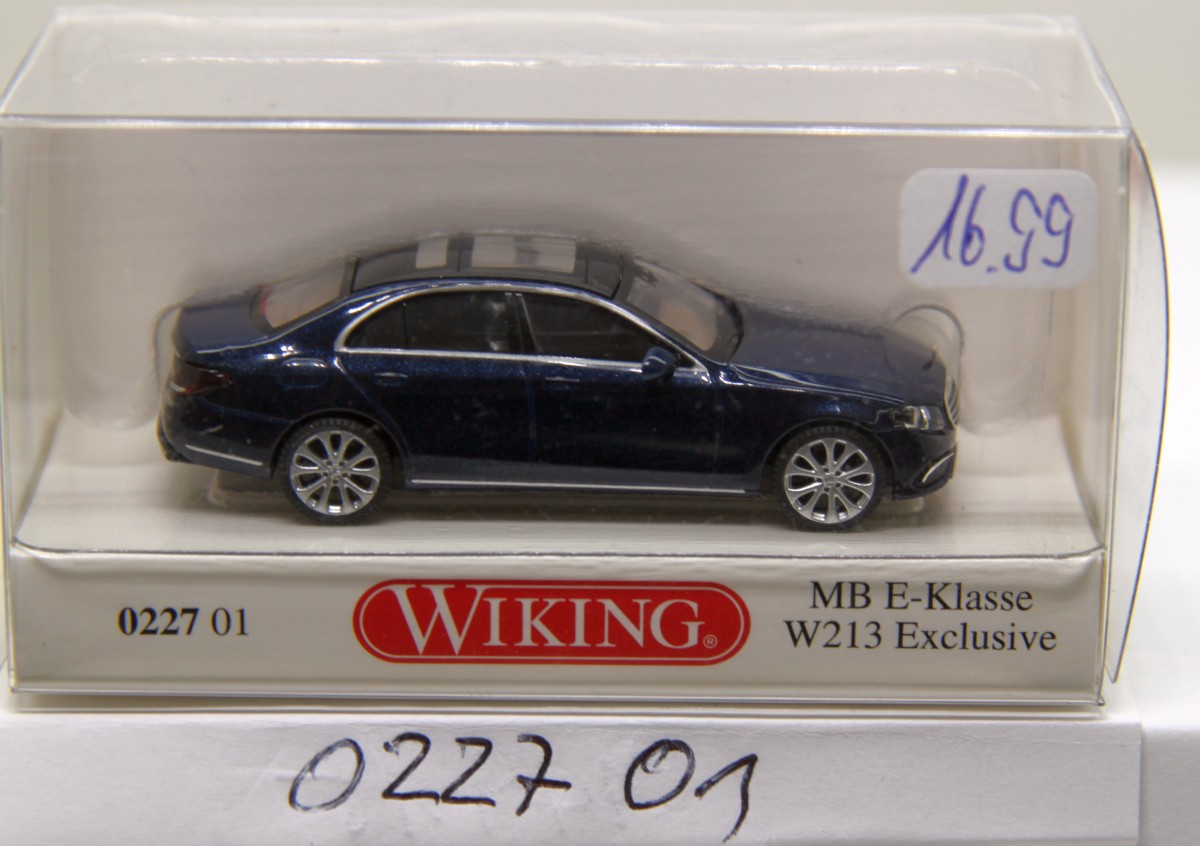 Wiking 022701, MB E-Class W 213 Exclusive, cavansit blue metallic
