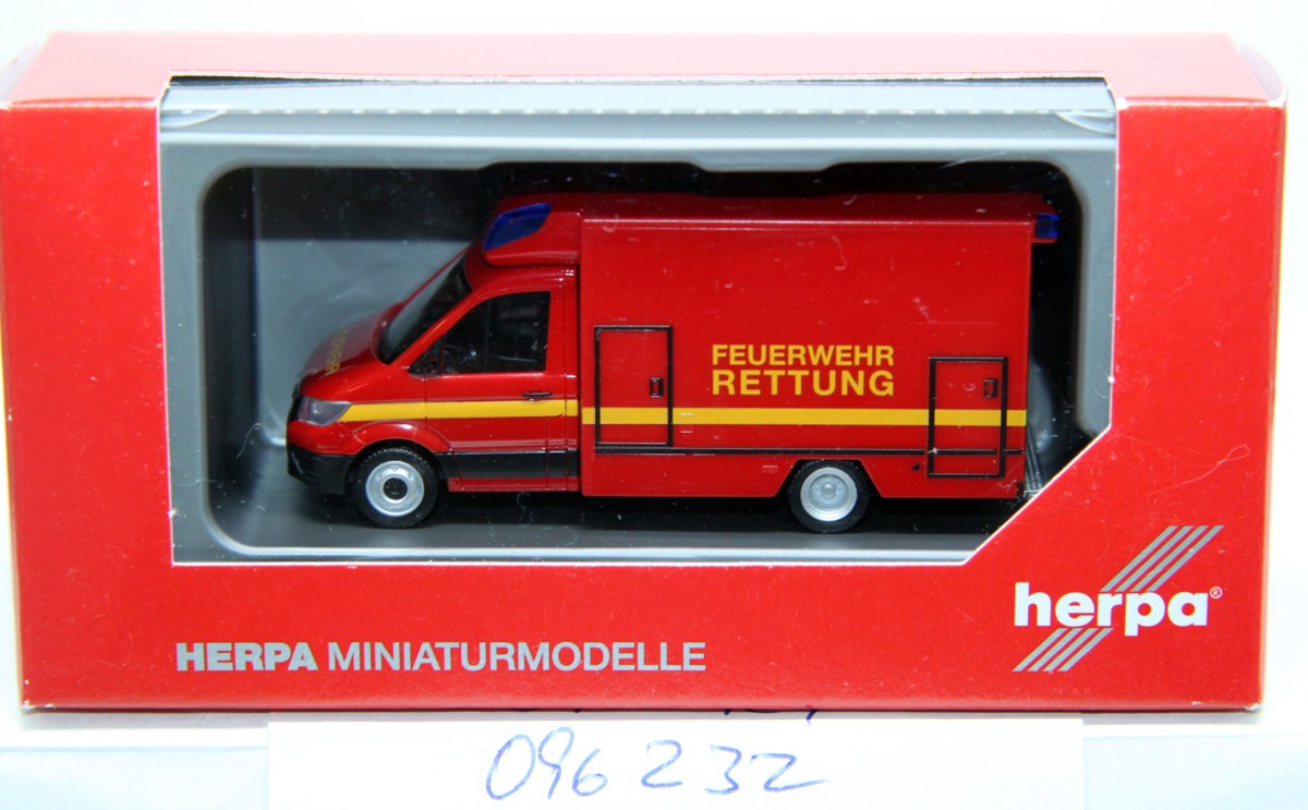 Herpa 096232, MAN TGE Fahrtec,  RTW "Feuerwehr Rettung", für Spur H0, mit Originalverpackung