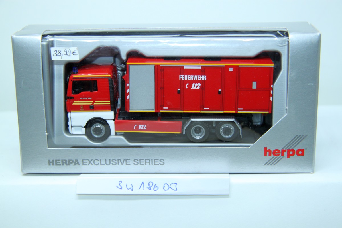 Herpa SW18603, Exclusive Series, Feuerwehrfahrzeug,
