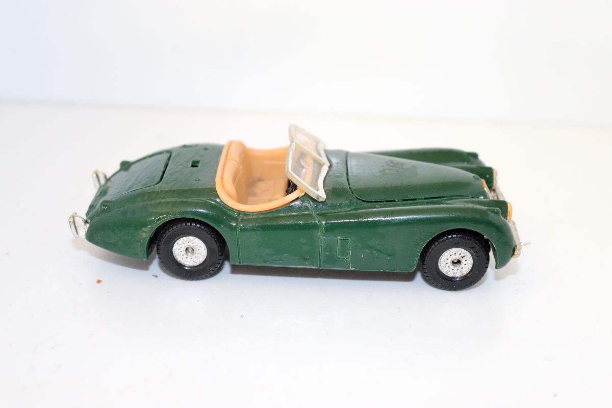 corgi SW21547, Jaguar XK 120, grün