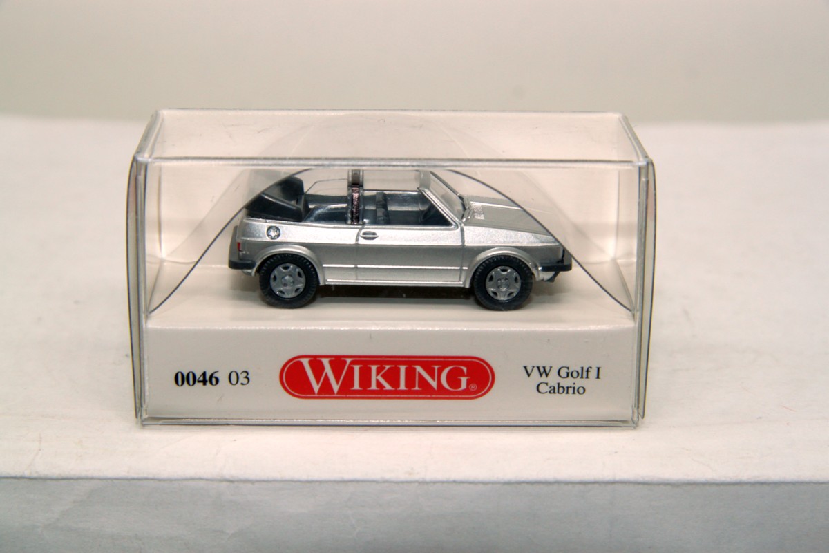 Wiking 004603, VW Golf I convertible, silver metallic, for H0 gauge