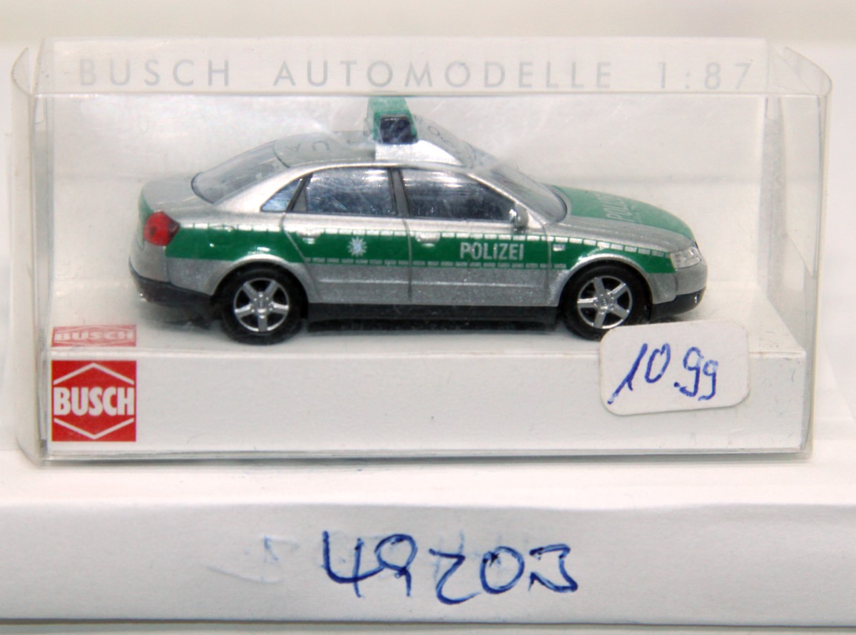 Busch 49203, Audi A4 Limousine Polizei, grün