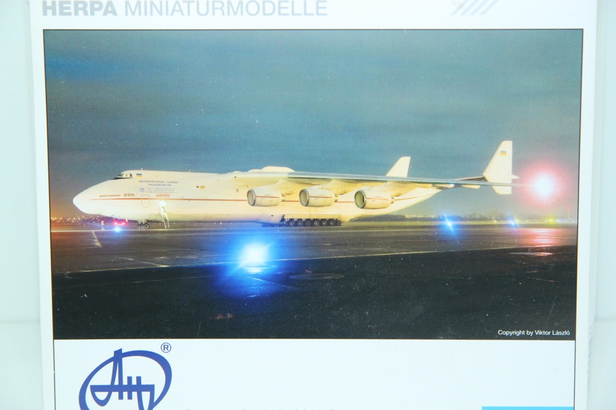Herpa 515436, Herpa Wings 1:500 #515436 Antonov AN-225 "Mriya"