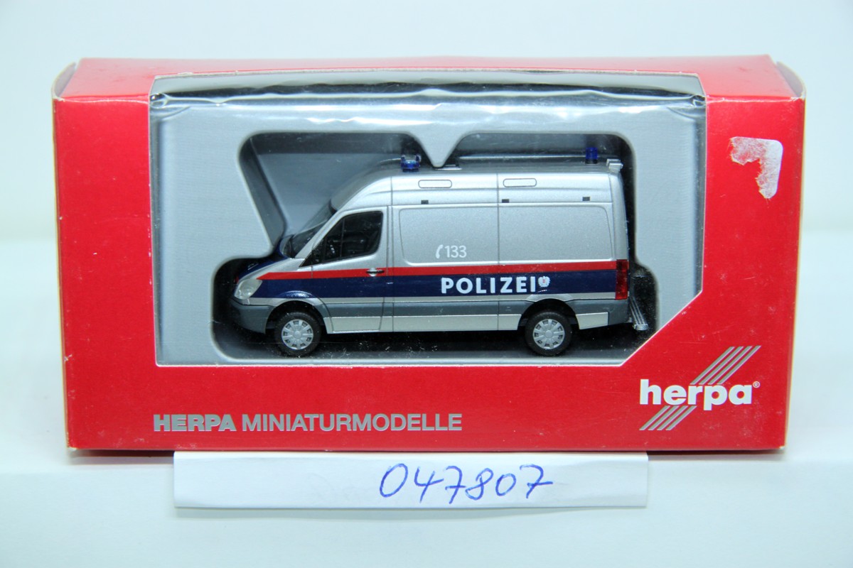 Herpa 048699, Mercedes-Benz Sprinter 06 Ziegler TSF Feuerwehr, für