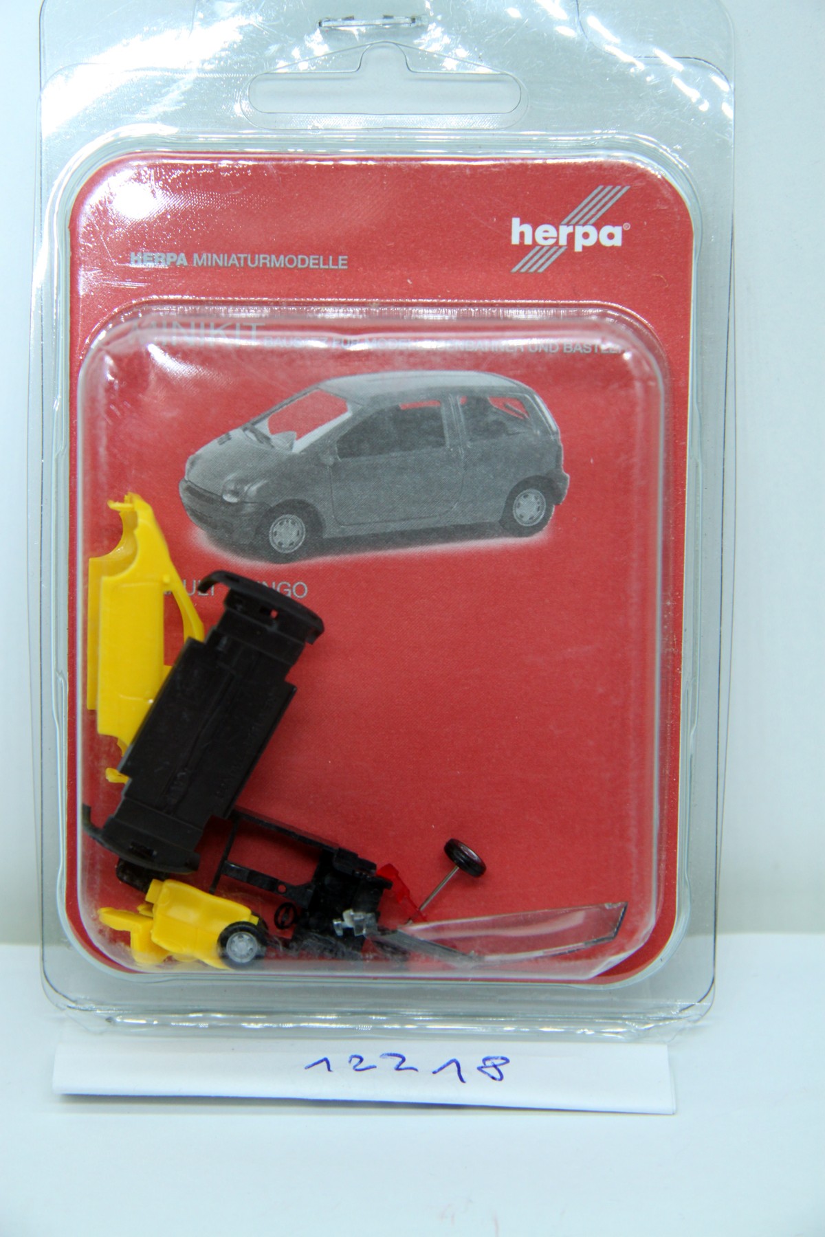 Herpa 012218 MiniKit: Renault Twingo, yellow, for H0 gauge, with original box