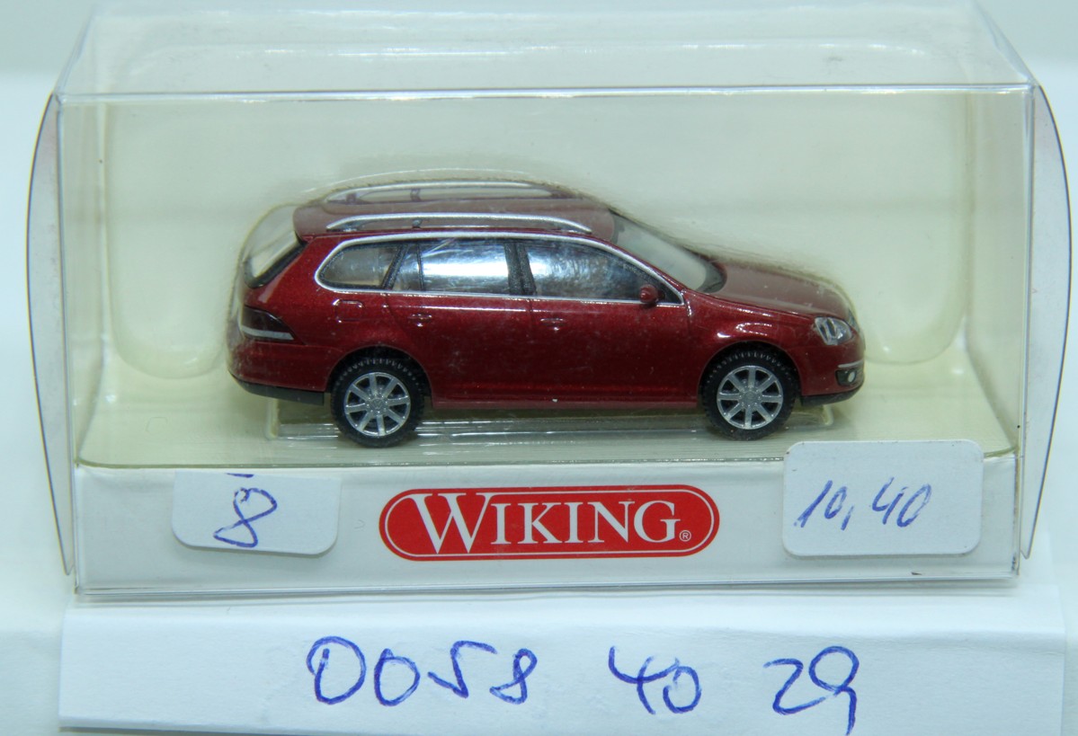 Wiking 00584029, VW Golf Variant, redspice metallic,