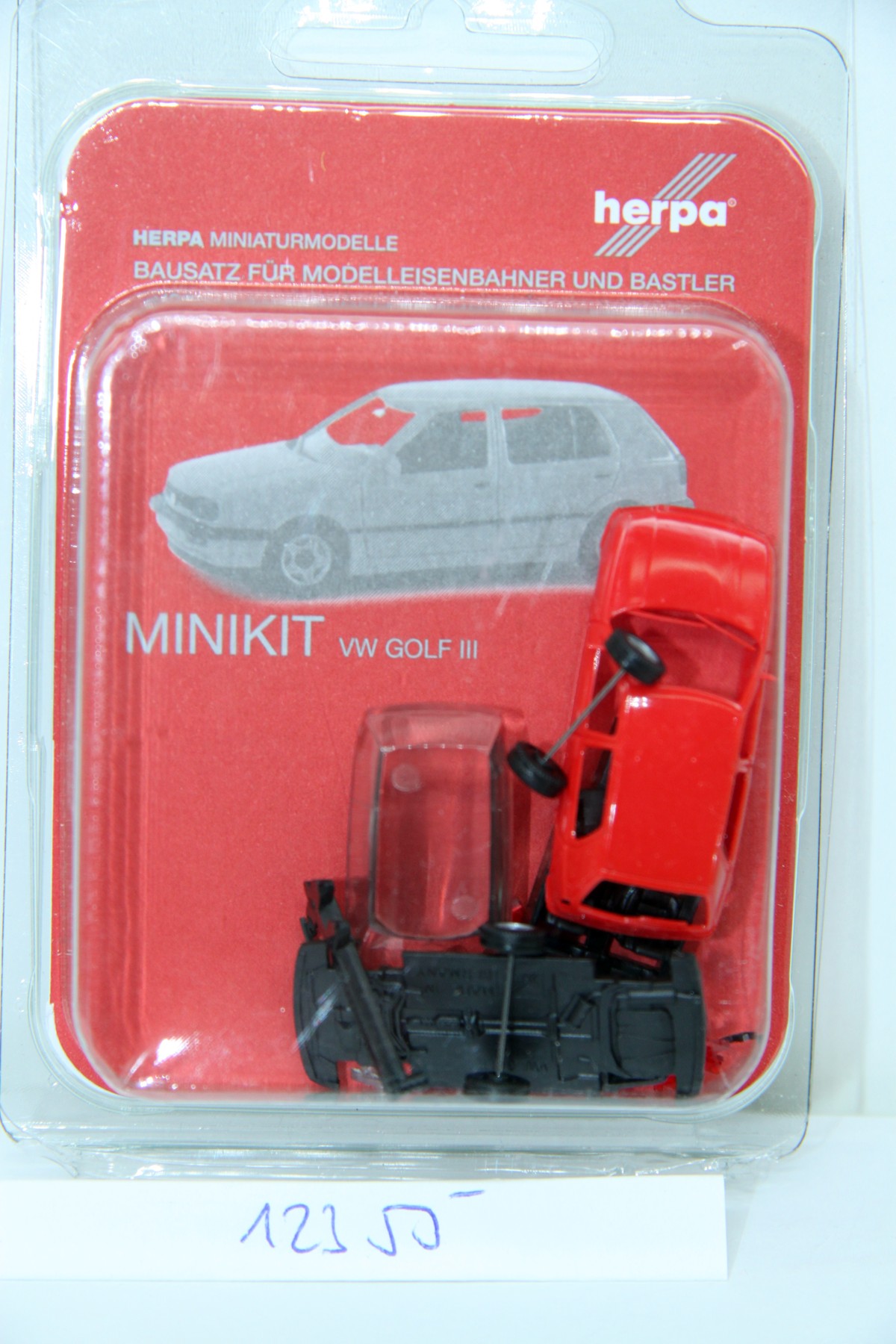 Herpa 012355, MiniKit, Volkswagen VW Golf III, 4-door, red, for H0 gauge, with original box.