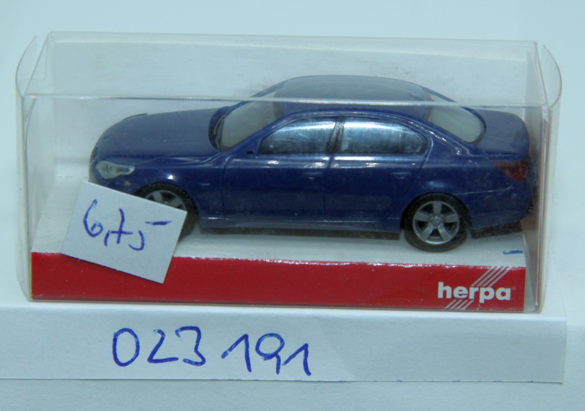Herpa 023191, BMW 5 series sedan, for H0 gauge, with original box