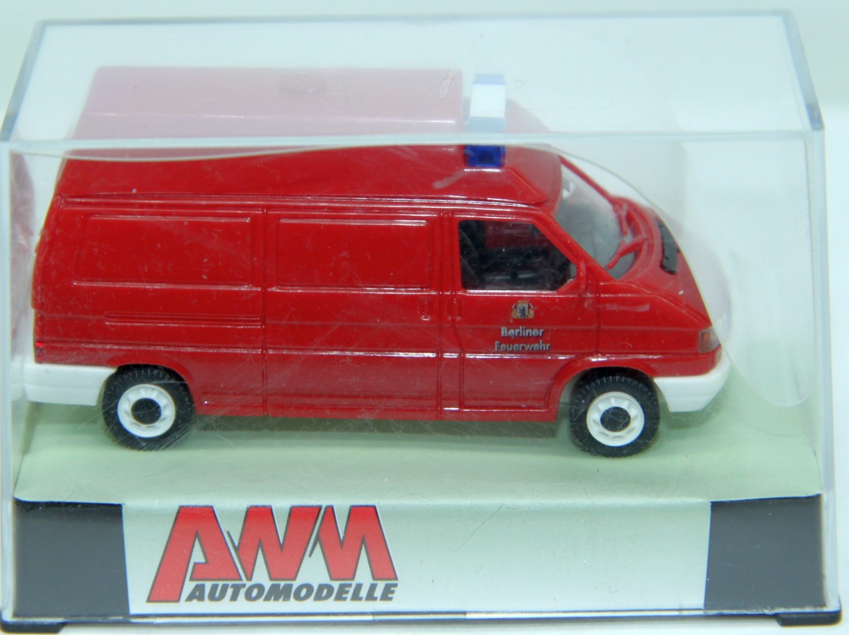 AWM 72301, VW T4 box long high roof "Berlin fire brigade", red, 