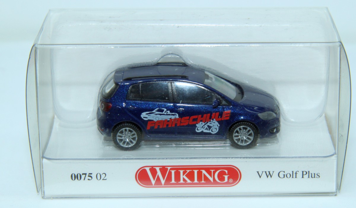 Wiking 007502, VW Golf VI Plus, Fahrschulwagen, Shadowblue metallic