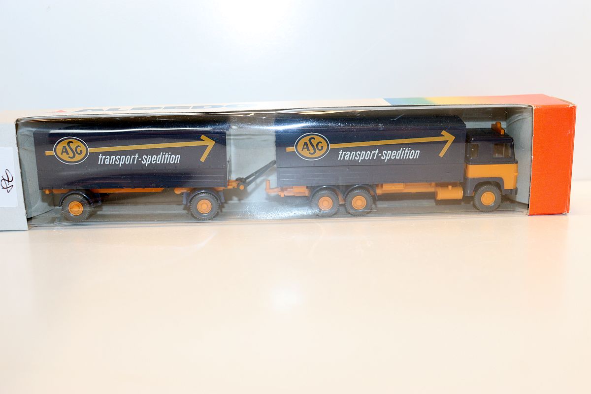 Wiking SW20189, truck “ASG Transport-Spedition”, blue/orange, for track H0, 