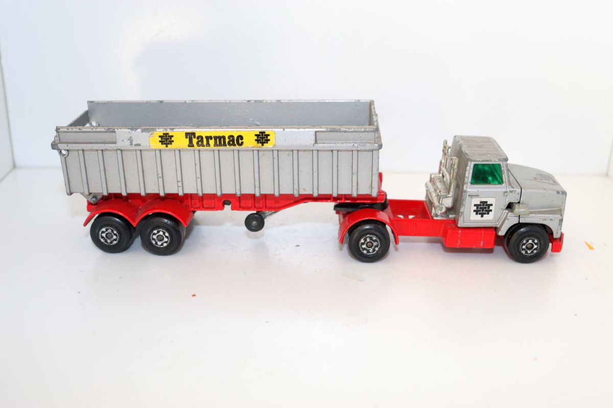 Matchbox SW21534, Super Kings K-115, FORD LTS Lorry & TARMAC Tipper TRUCK, silver, scale 1:55, used 