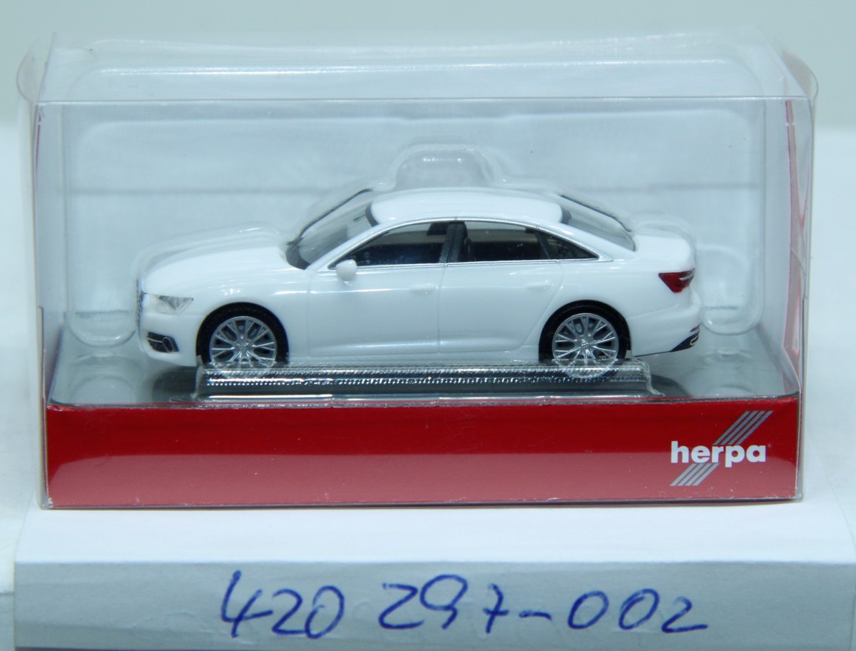 Herpa 420297-002,  Audi A6 ® Limousine, ibisweiß , für Spur H0, mit Originalverpackung