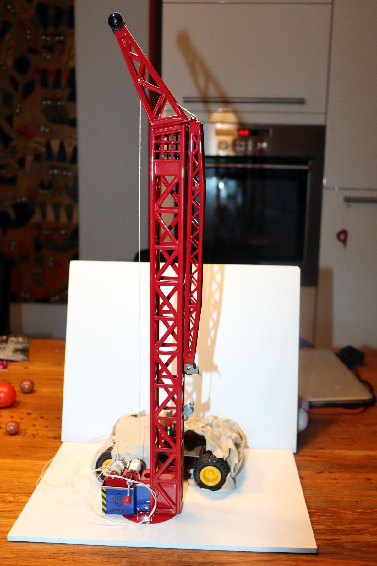 Kovap SW22139, Baukran Kran aus Blech,  2 Seilrollen - 60 cm, gelb/schwarz,