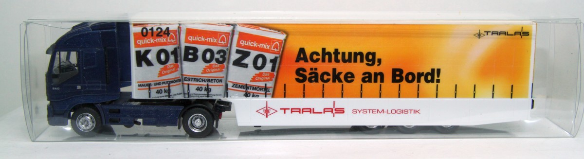 Mercedes MB Actros Sattelzug, mit Aufschrift " TRALAS System-Logistik, Achtung Säcke an Bord", Spur H0, mit Ersatzverpackung, 