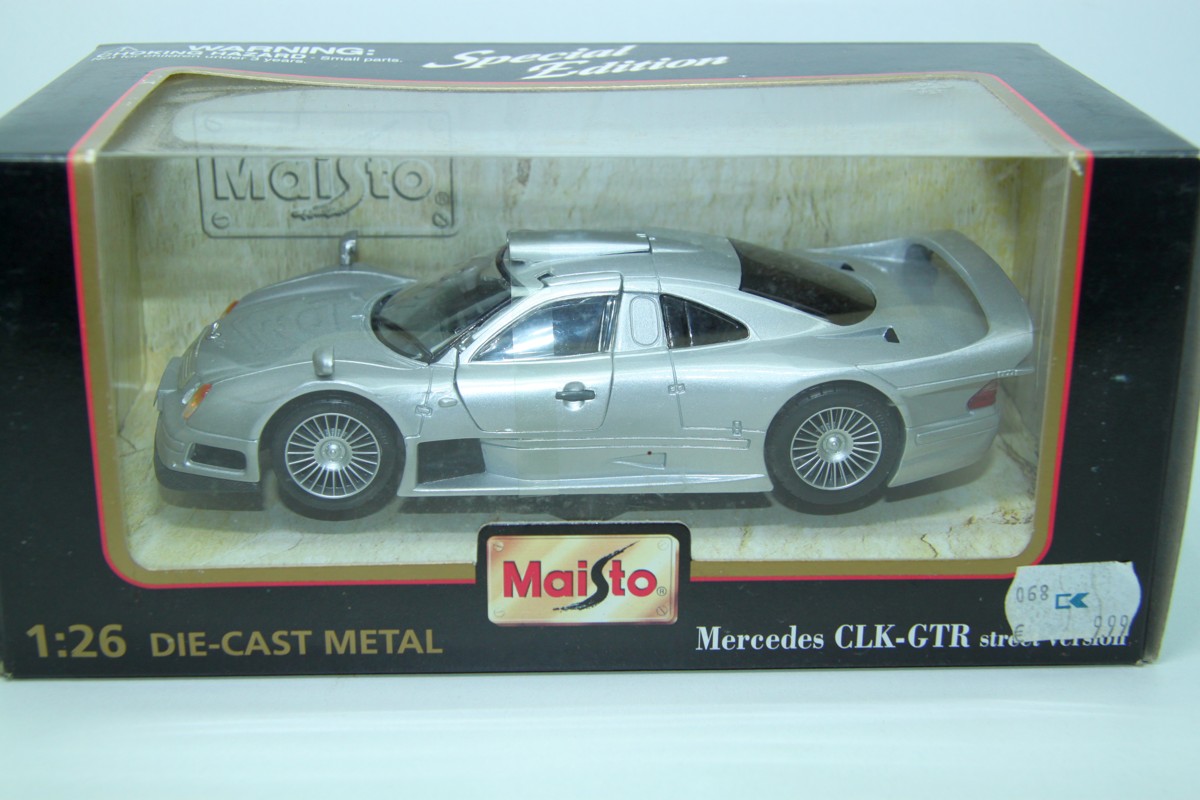 Maisto 31949, Mercedes Benz CLK-GTR (Street Version), silver, scale 1:26,