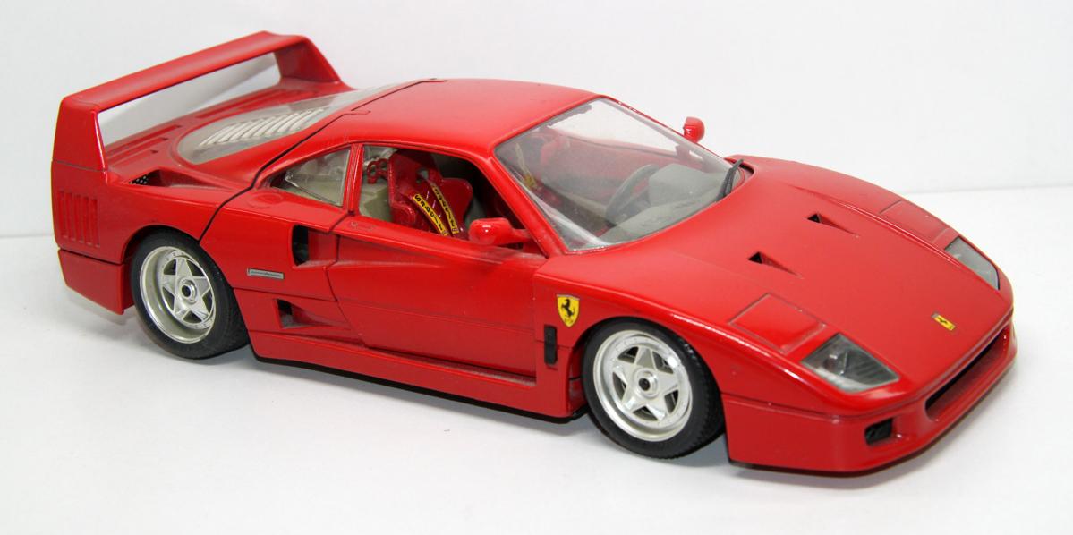 Burago Ferrari F40 (1987) 2