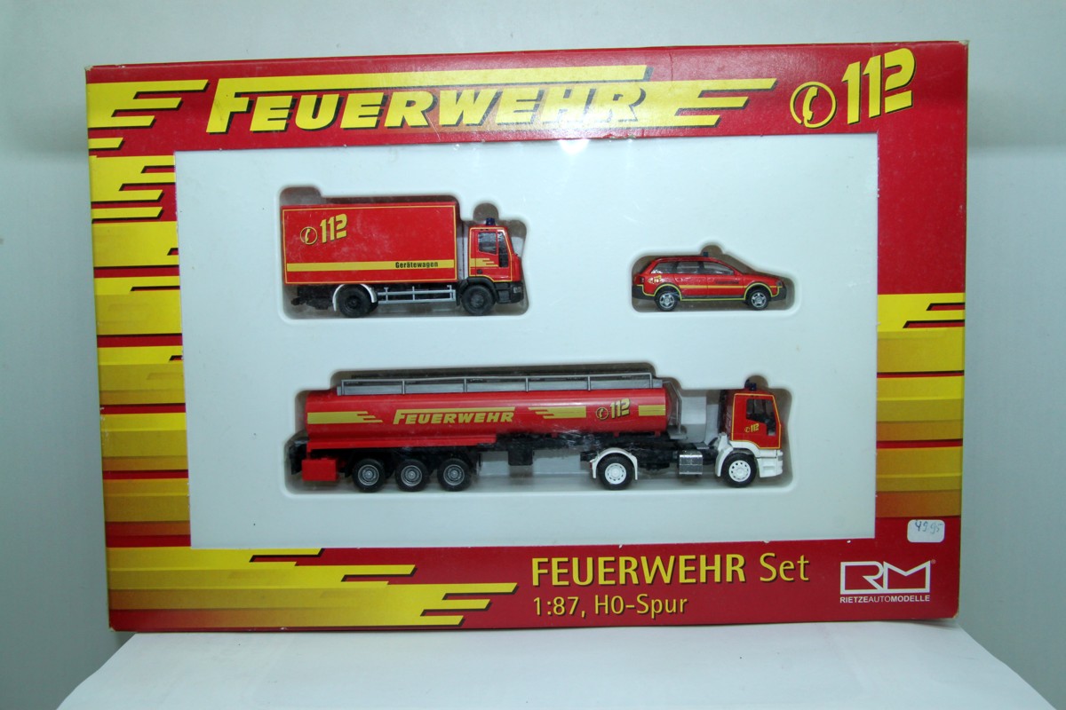 Rietze 99039, Feuerwehrmodelle im Set mit 3 Feuerwehrfahrzeuge