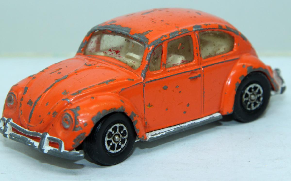 Corgi Toys Whizzwheels Volkswagen 1200 Saloon, orange 1