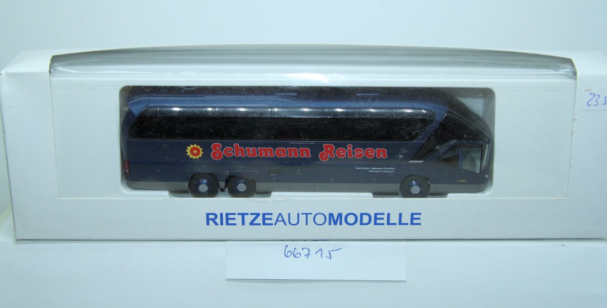 Rietze 66715, Lion's Star R02, Streamliner 2, "Schumann Reisen", for H0 gauge, with original box