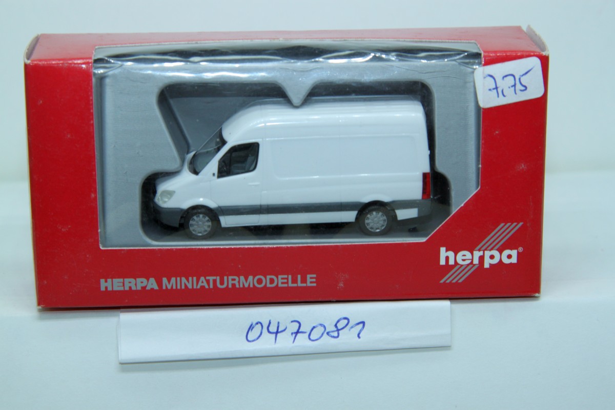 Herpa 047081, Mercedes-Benz SPRINTER, Kasten HD, weiß