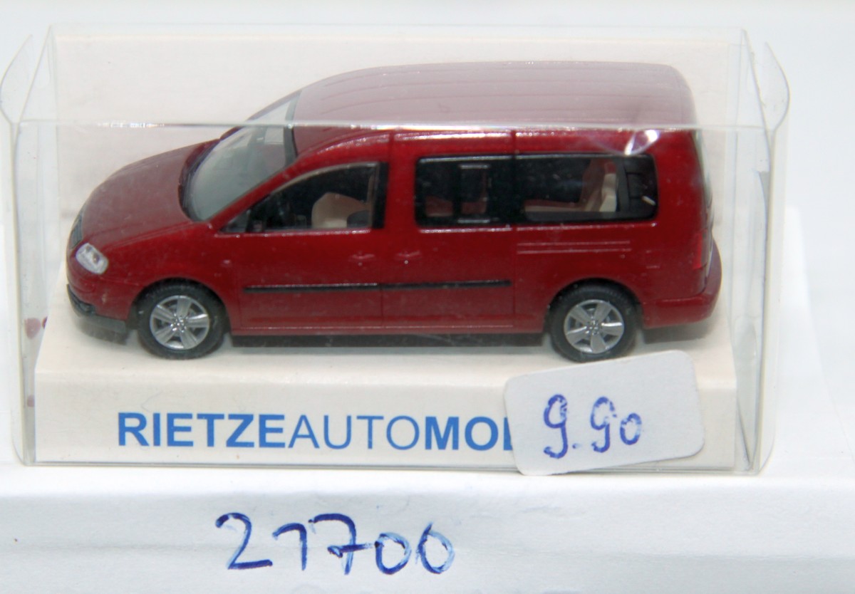 Rietze 21700 Volkswagen Caddy Maxi Bus 2