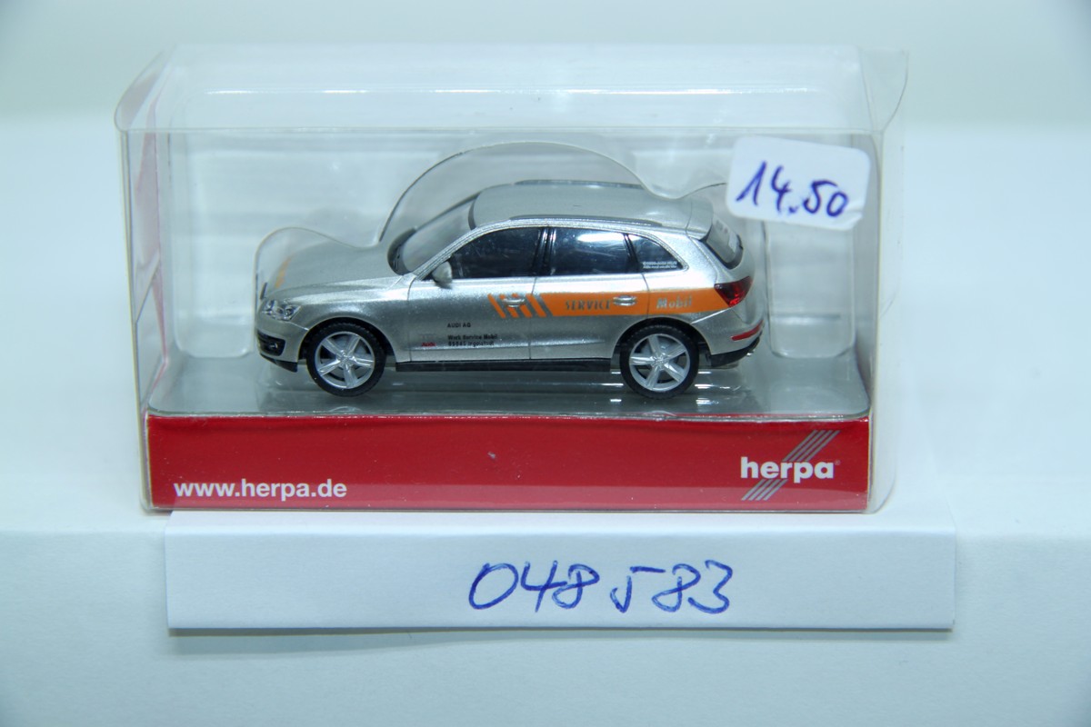 Herpa 048583, Audi Q5® "Audi Service Mobil", silber-metallic