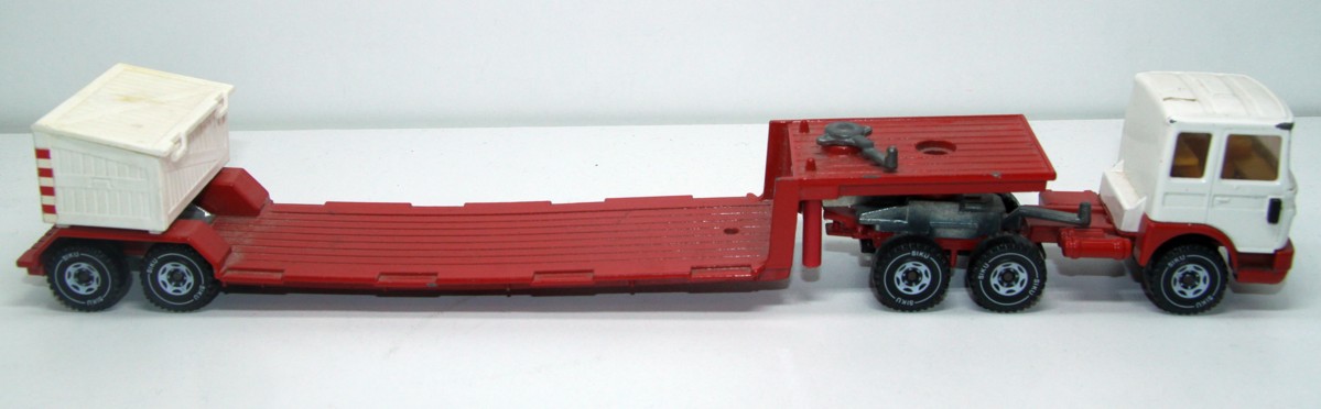 Siku, LKW,  DAF, Tieflader rot/weiß,  Maßstab 1:55, bespielt mit Gebrauchsspuren, siehe Bilder, ohne Originalverpackung