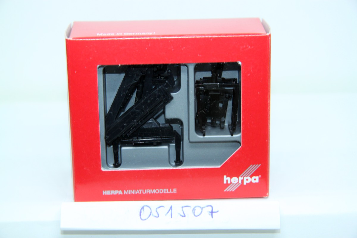 Herpa 051507, Heckladekran mit Palettengabel (Hiab), schwarz