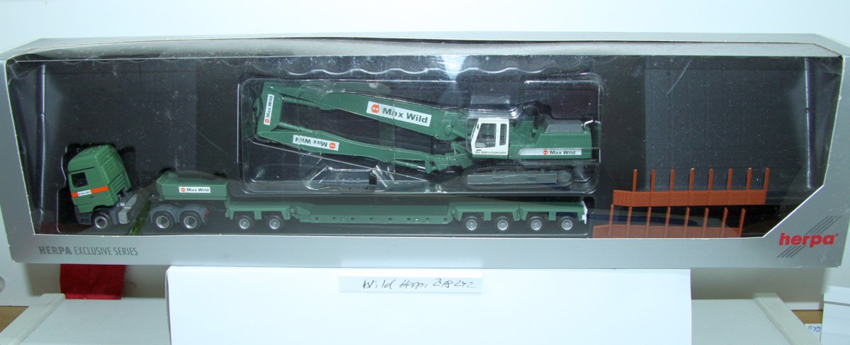 Herpa 248242, Schwerlast-Set, "Max Wild" (Schwerlastwagen+Abbruchbagger)