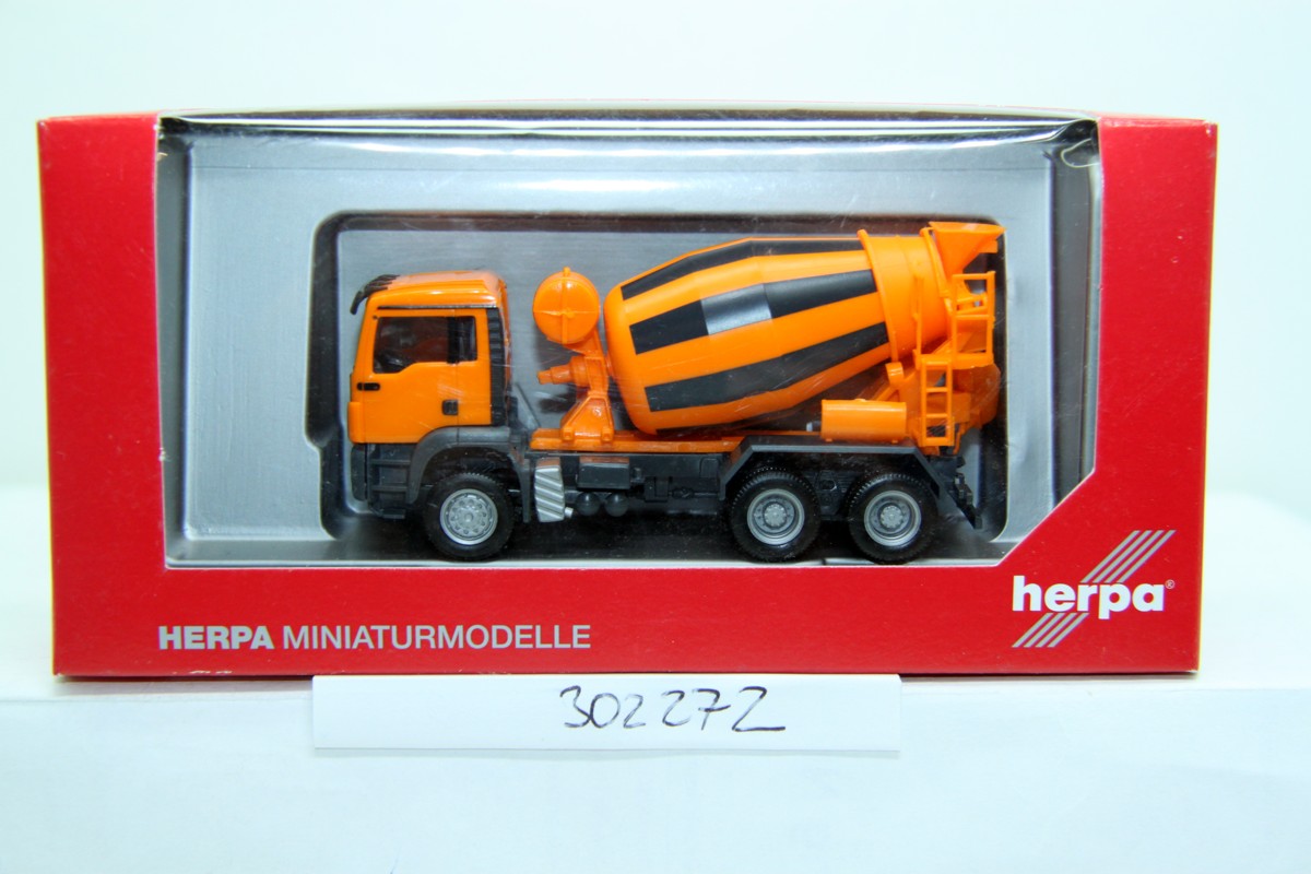 HERPA 302272, MAN TGS M, Euro 5, concrete mixer truck, for H0 gauge, 