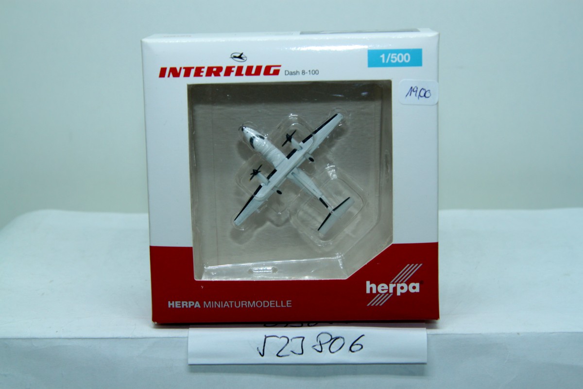 Herpa 523806, Dash 8-100 Interflug Miniatur-Flugmodell im Maßstab 1:500