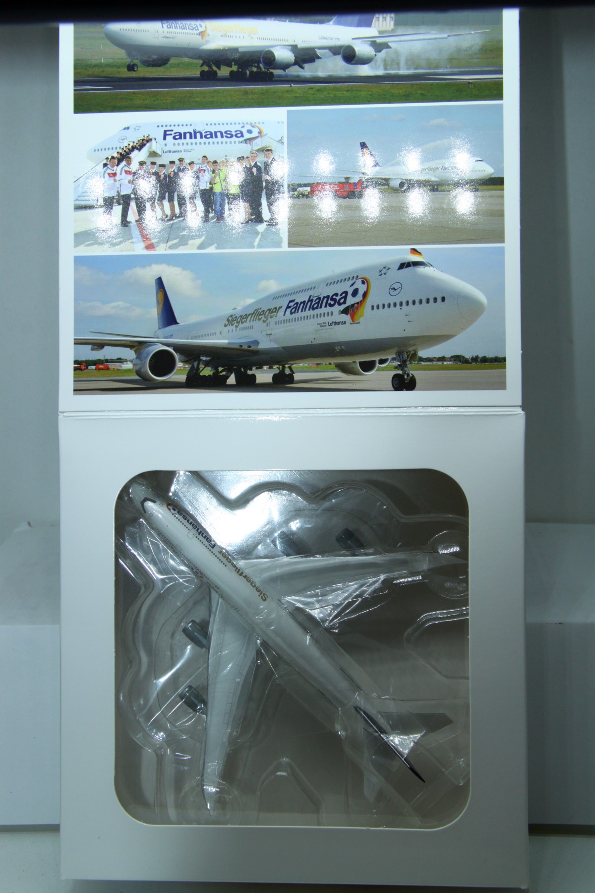 Herpa 527187, Boeing 747-8i Lufthansa Siegerflieger, Maßstab 1:500 Kopie