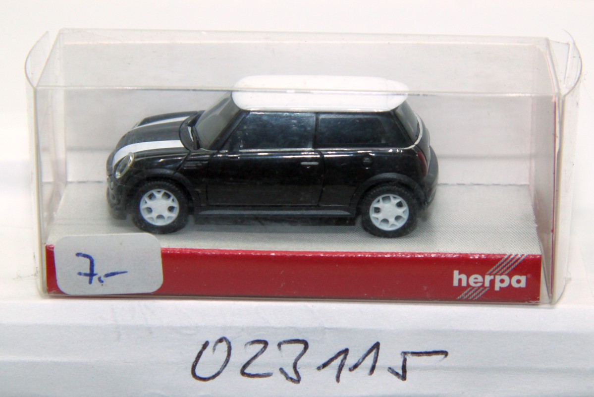 Herpa 023115, Mini Cooper S TM, black, for H0 gauge,