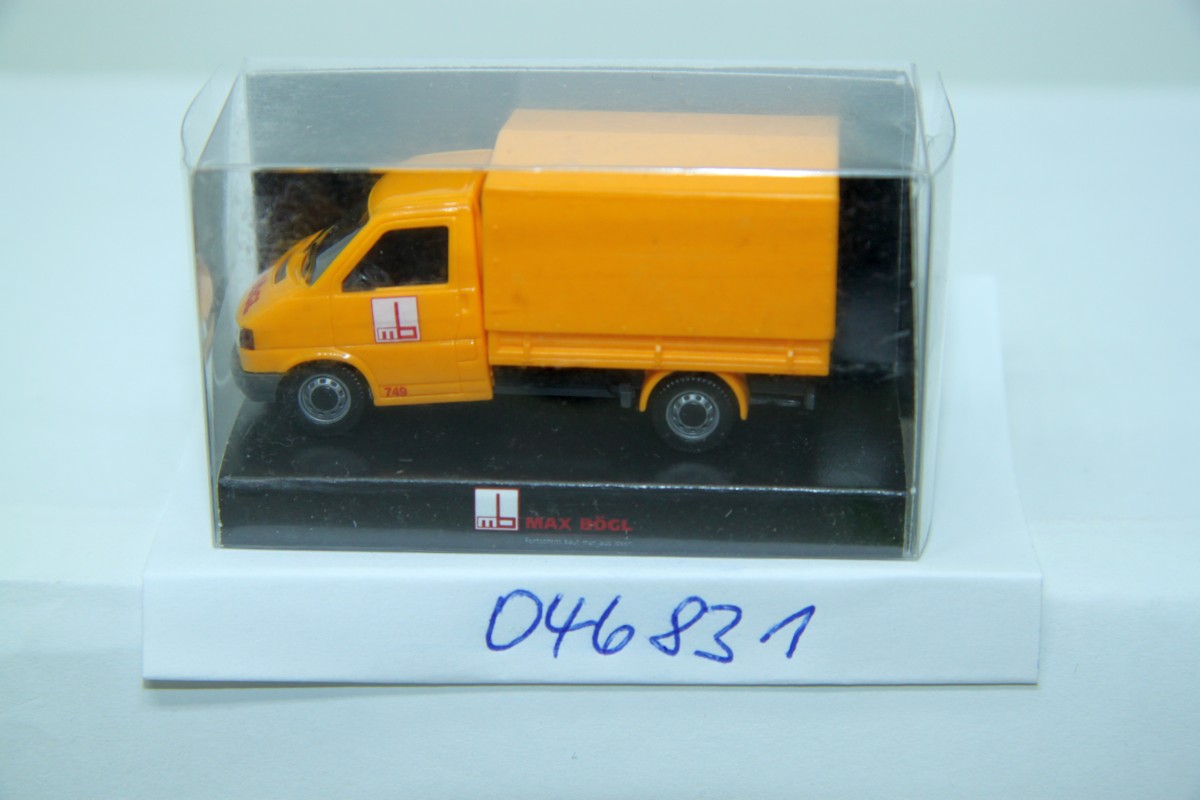 Herpa 046831, VW T4 platform/canvas cover "Max Bögl" , for H0 gauge, with original packaging